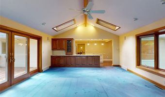 6051 SADDLEHORN Dr, Erie, PA 16506