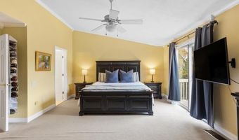 112 Turnessa Dr 112A, North Providence, RI 02904