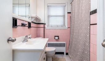 212 S Spruce St, East Providence, RI 02914
