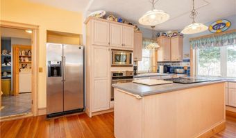 5075 Old Post Rd, Charlestown, RI 02813