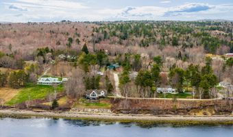 4 Highview Ter, Belfast, ME 04915