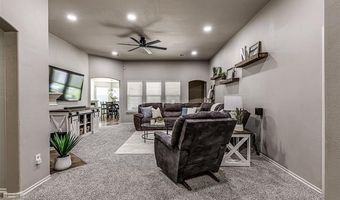 2006 W Greenleaf Ct, Bartlesville, OK 74006