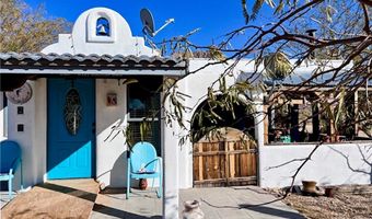 11658 S Sherry Rd, Yucca, AZ 86438