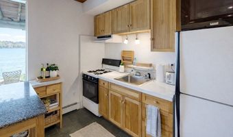 114 Spy Pond Pkwy B, Arlington, MA 02474