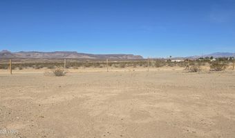 5540 W Ron Ln, Yucca, AZ 86438