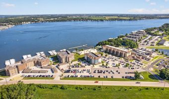 570 Linden Dr 316, Arnolds Park, IA 51331