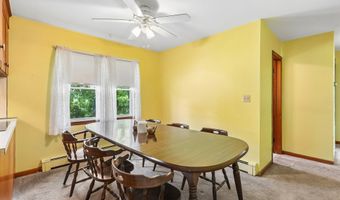31 Jeanette Rd, Danbury, CT 06811