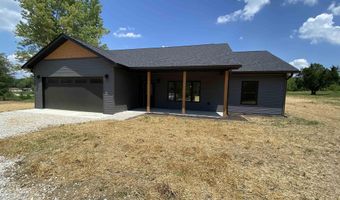 16 Trinton Ave, Bedford, IN 47421