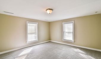 138 SW 100th St, Augusta, KS 67010