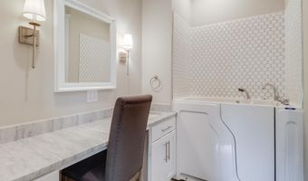 15240 Karen Rd, Biloxi, MS 39532
