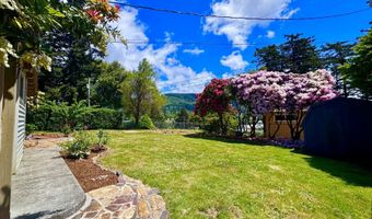 337 SPRUCE Dr, Brookings, OR 97415