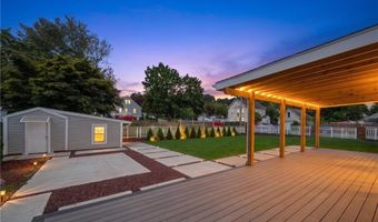 78 Highland Ave, Johnston, RI 02919