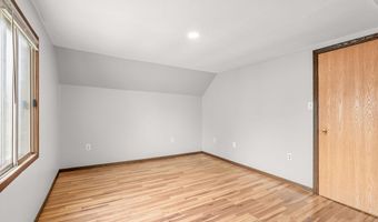 1810 1st Ave SE, Austin, MN 55912
