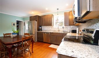 9378 Lemon St, Angola, NY 14006