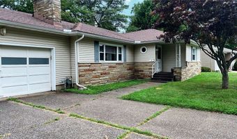 1111 Norwood Dr, Ashtabula, OH 44004