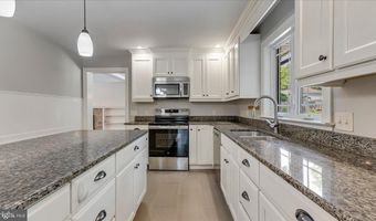 2705 W GORDON, Allentown, PA 18104