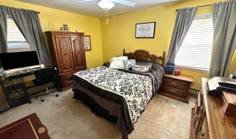 168 BEVERLY Dr, Barnegat, NJ 08005