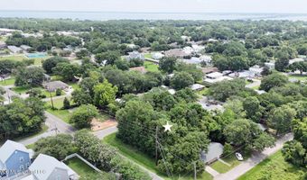 Demontluzin Avenue, Bay St. Louis, MS 39520
