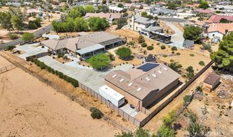 19420 Red Feather Rd, Apple Valley, CA 92307