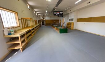 518 3rd Ave, Alton, KS 67623