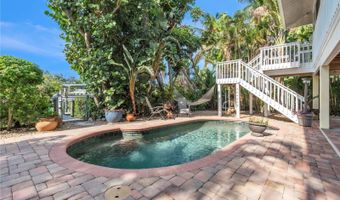 311 IRIS St, Anna Maria, FL 34216
