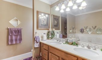 133 Myrtle St, Biloxi, MS 39530