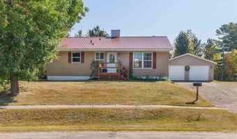 24 Cherry Cir, Babbitt, MN 55706