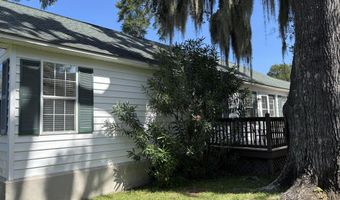 5 Wateree Ct, Beaufort, SC 29902