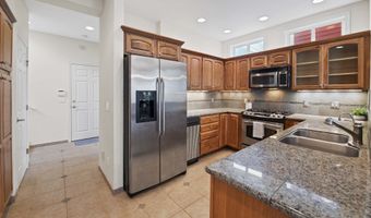 230 Roundhouse Rd, Astoria, OR 97103