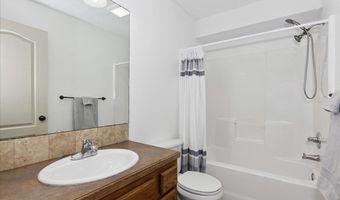 1737 N Columbine, Andover, KS 67002