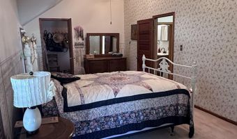 709 N St, Aurora, NE 68818