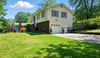 30 Lakeshore Dr, Alloway, NJ 07422