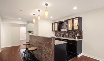 42174 WINNING GLORY Dr, Aldie, VA 20105