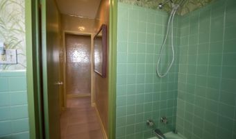 4313 WOODLARK Dr, Annandale, VA 22003