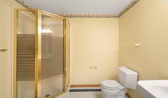 12068 Gantry Ln, Apple Valley, MN 55124