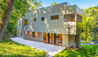 7502 NEVIS Rd, Bethesda, MD 20817