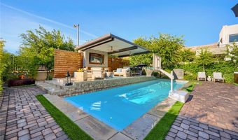 10313 Jade Point Dr, Las Vegas, NV 89135