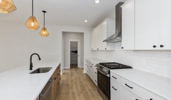 11290 Shoreline Dr 121, Allendale, MI 49401
