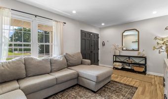 21 Sun Aire Dr, Arnold, MO 63010
