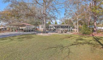 208 Catfish Landing Cir, Bonneau, SC 29431