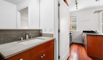 1121 24TH St NW 300, Washington, DC 20037