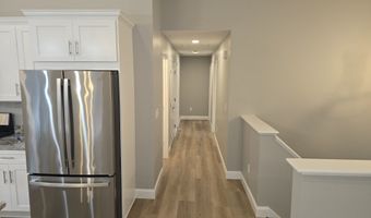 67 Paradise Dr, Brooklyn, CT 06234