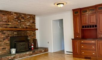 175 Highland Lakes Rd, Alloway, NJ 07422