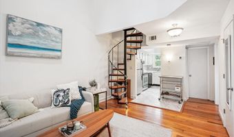 2023 21ST St N 27, Arlington, VA 22201