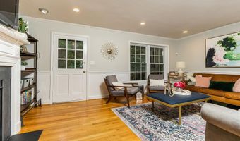 2320 SANFORD St, Alexandria, VA 22301