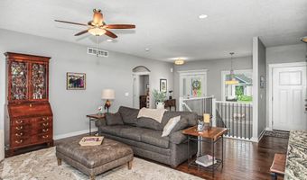 1408 Ledges Dr, Ames, IA 50010