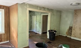 705 Blondell Ave, Appalachia, VA 24216