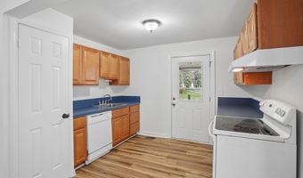 245 E CAMDEN WYOMING Ave, Camden, DE 19934