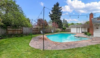 1114 LAKEWOOD Dr, Albany, OR 97321