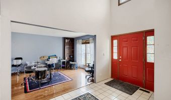1721 Dorchester Ave, Algonquin, IL 60102
